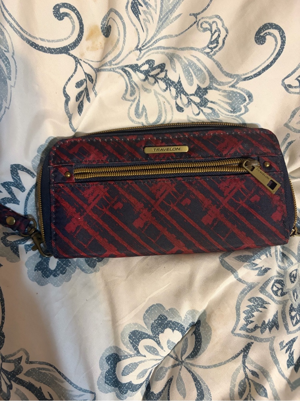 Travelon Navy and Red Plaid Zip Wallet Crossbody